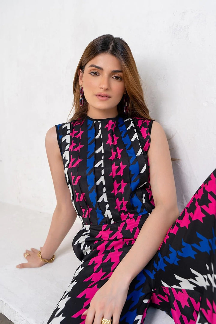 HOUNDSTOOTH CHIC: DESIGNER WOMEN'S JUMPSUIT