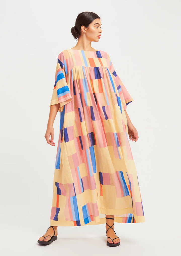 SWAYING SPECTRUM: BOAT NECK MAXI DRESS