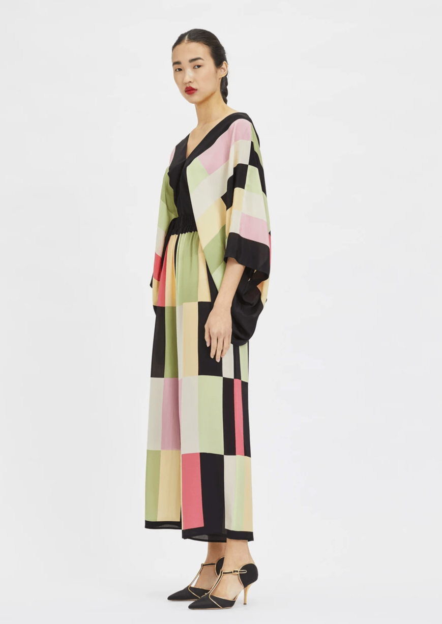 VIVID VOYAGE: WOMEN'S VERSATILE V-NECK CO-ORD SET