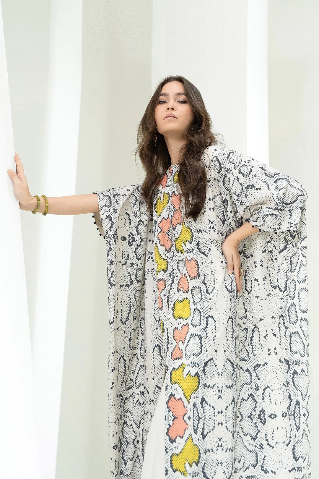 DAISY DREAMLAND WHITE FLORAL KAFTAN