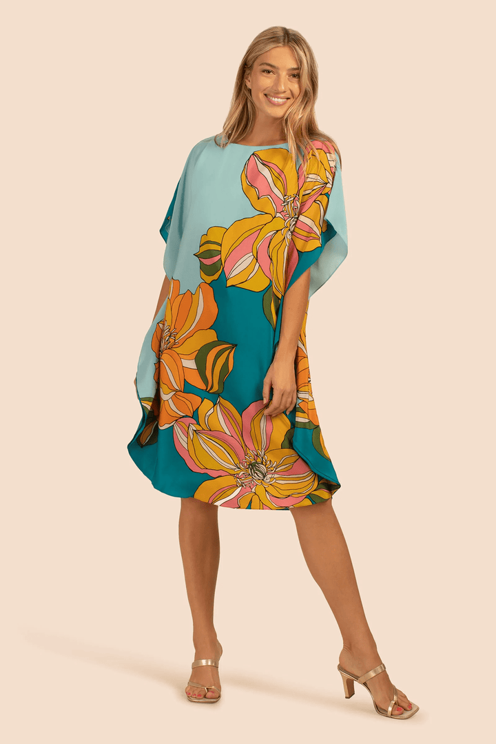 BOUQUET BREEZE KAFTAN: WOMEN'S WHIMSICAL FLORAL DELIGHT