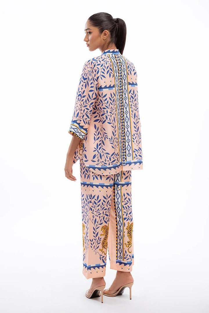Radiant Elegance: Diamond Crepe Co-ord Set