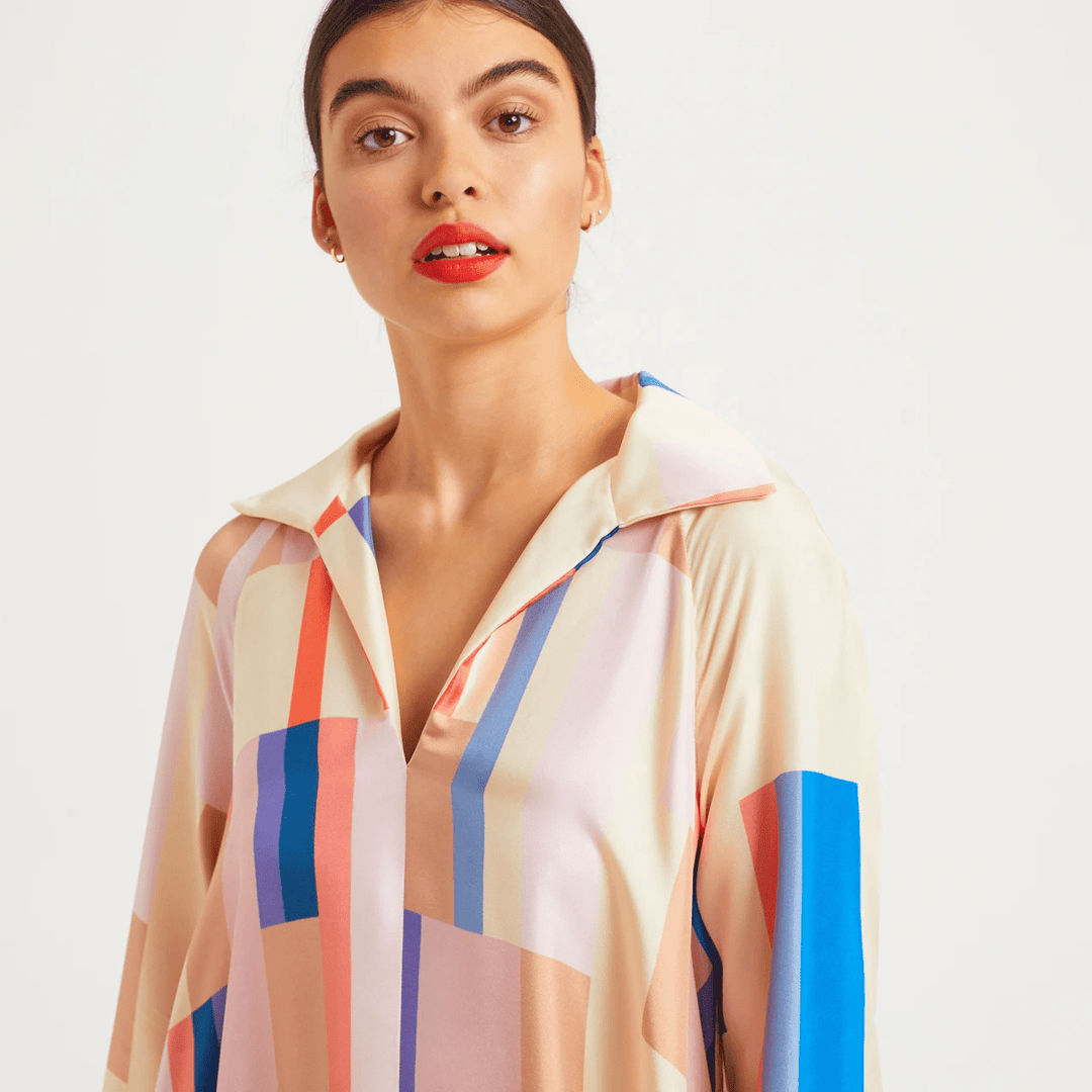 SWAYING SPECTRUM: V-NECK KAFTAN FOR WOMENS