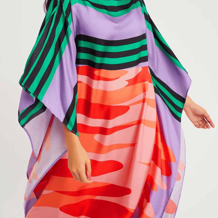 LUXURY REDEFINED: SILK KAFTAN WITH ABSTRACT FLAIR