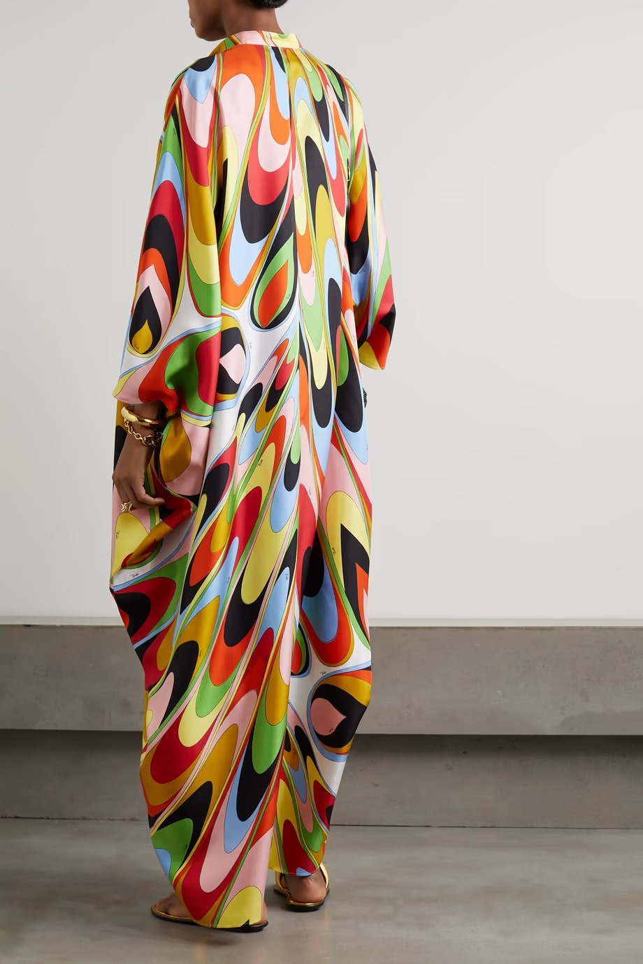 STARLIGHT ELEGANCE: VIBRANT SILK KAFTAN COUTURE