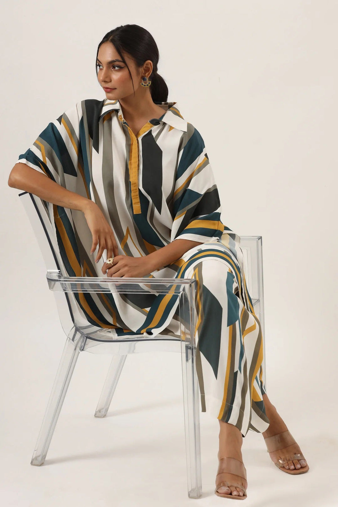 CHIC ABSTRACT STRIPE CO-ORD SET