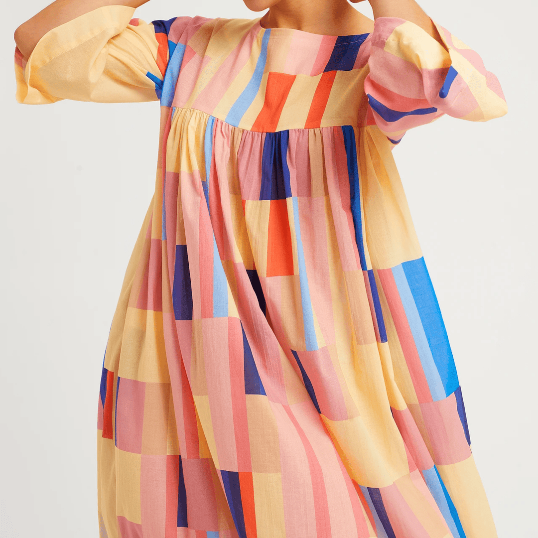 SWAYING SPECTRUM: BOAT NECK MAXI DRESS