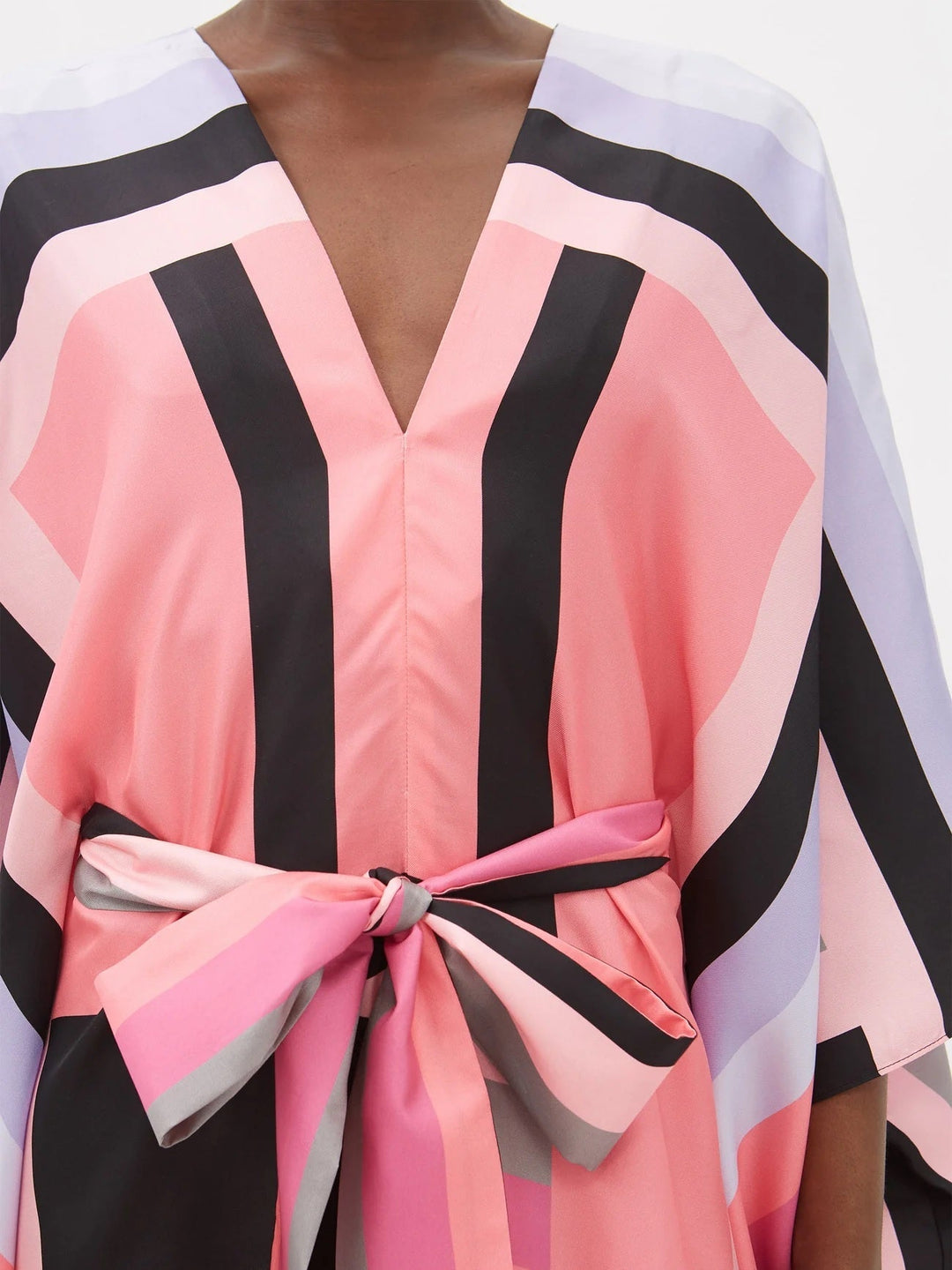BUBBLEGUM BLISS: WOMENS WEAR KAFTAN