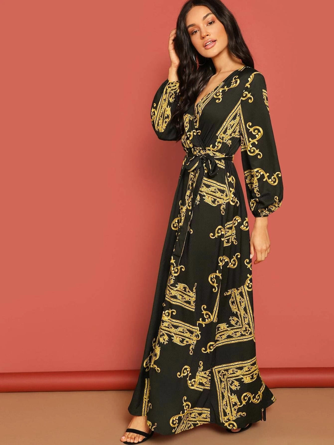 BOHEMIAN ELEGANCE: EMBROIDERED BLACK PAISLEY MAXI KAFTAN DRESS