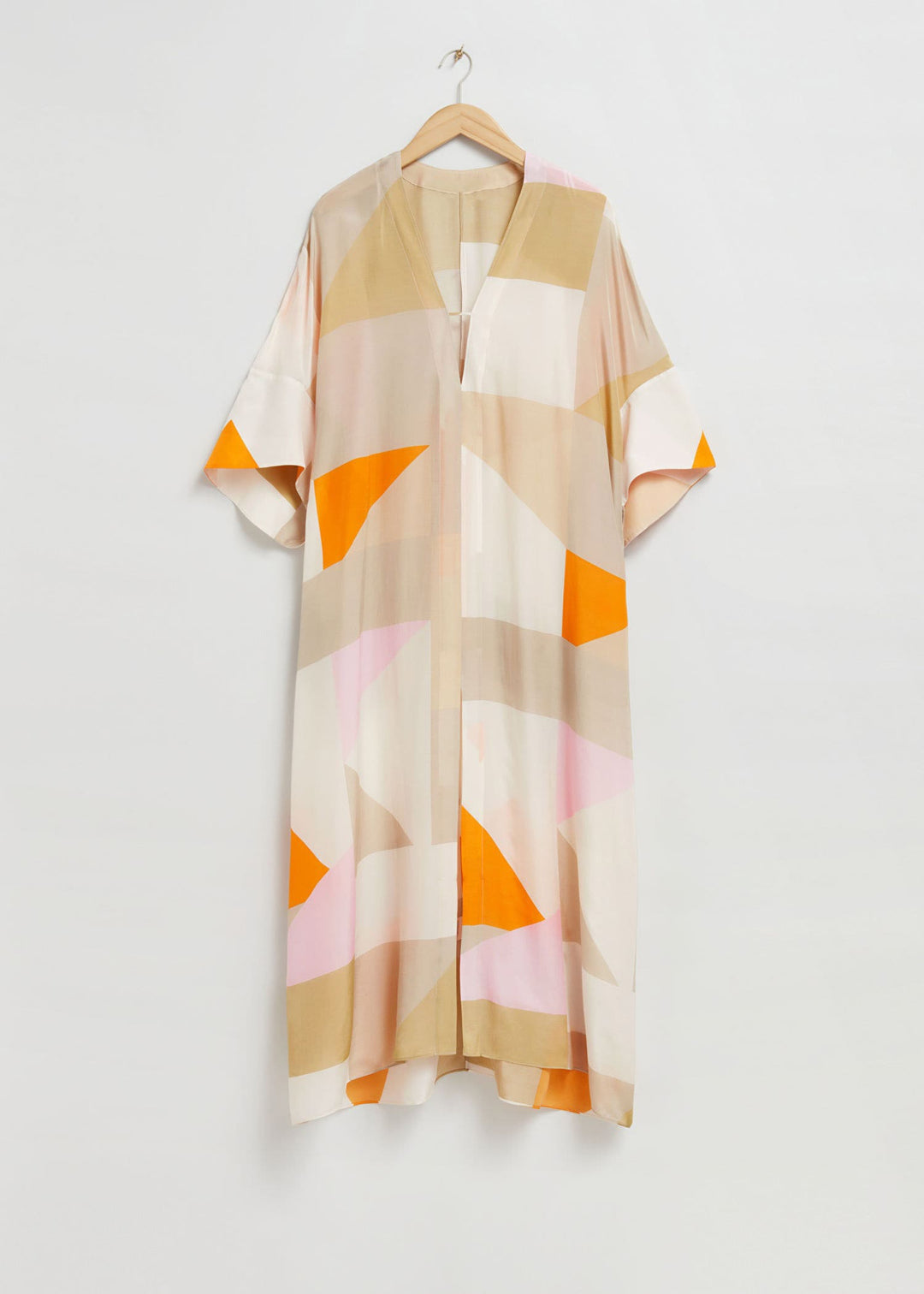 CHICGEO KAFTAN: STYLISH OVERSIZED ELEGANCE IN PASTEL HUES