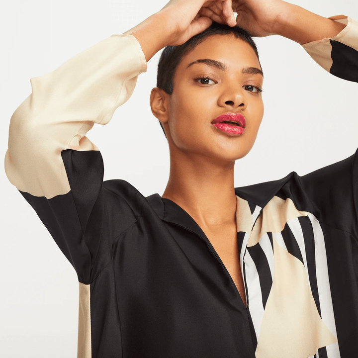 TAWNY TWIRL: WOMENS WEAR GEOMETRIC KAFTAN