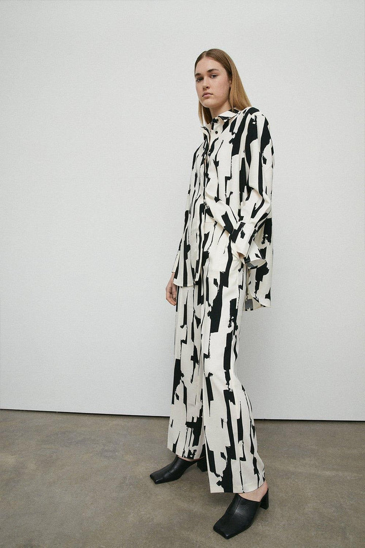 INKBLOT ELEGANCE SUIT CO-ORD SET
