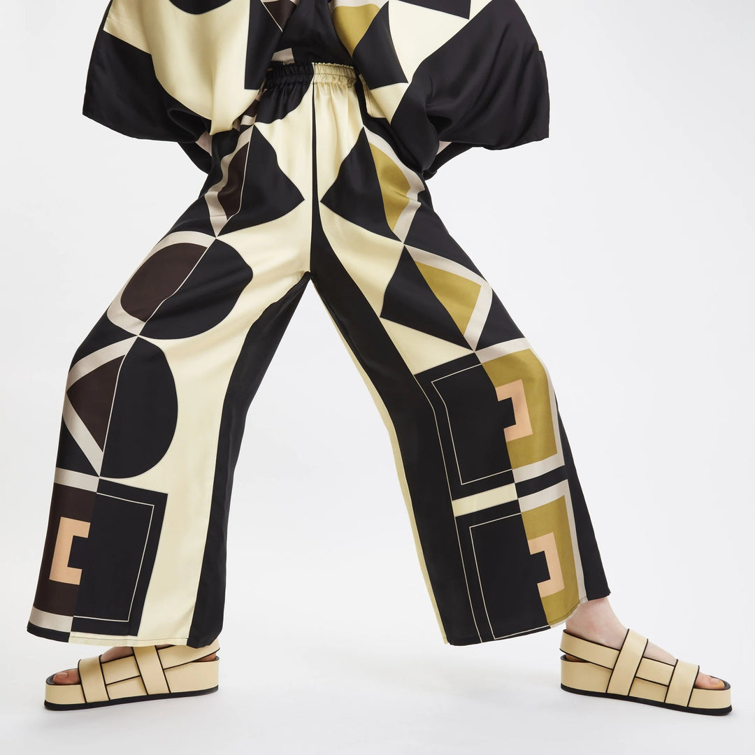 GEO BLACK AND CREAM SATIN SILK CO-ORD SET