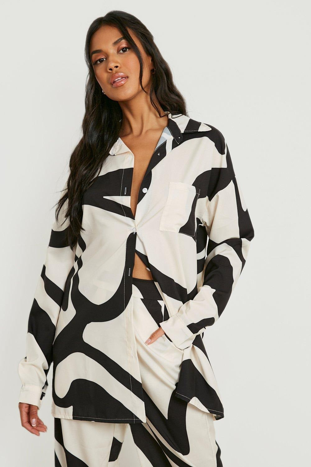 BOHO BLISS CO-ORD SET : ABSTRACT ELEGANCE WITH OVERSIZED COMFORT