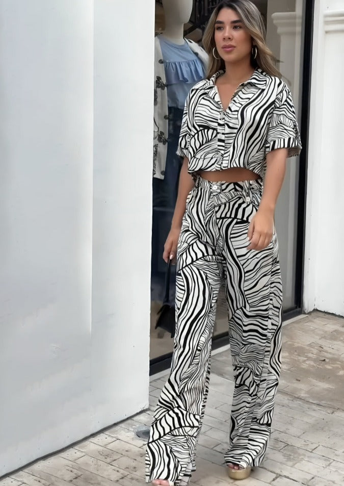 INLAND WAVE SUPPLY CO-ORD SET : ABSTRACT ELEGANCE